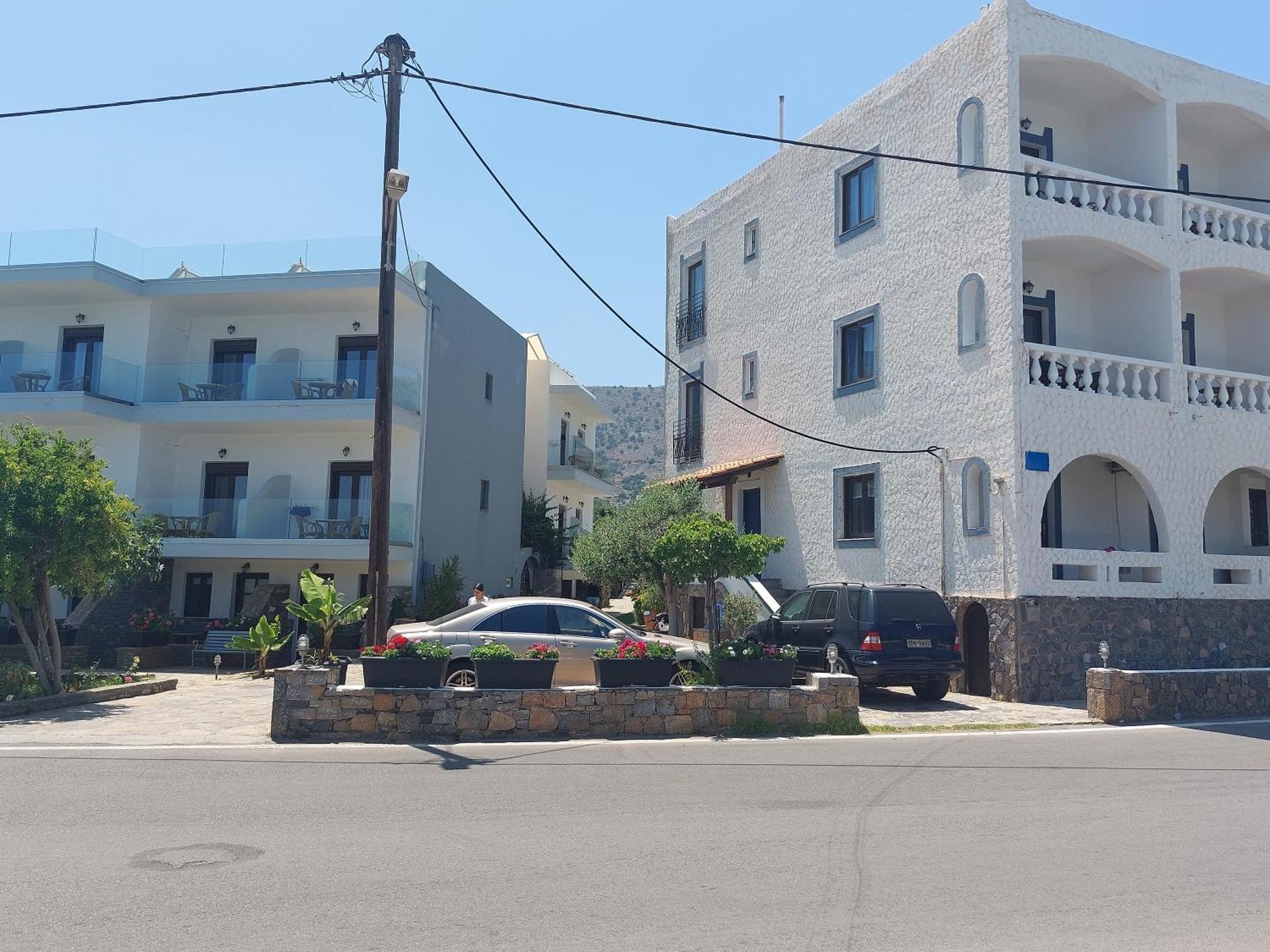 إيلوندا Corali Studios & Portobello Apartments المظهر الخارجي الصورة