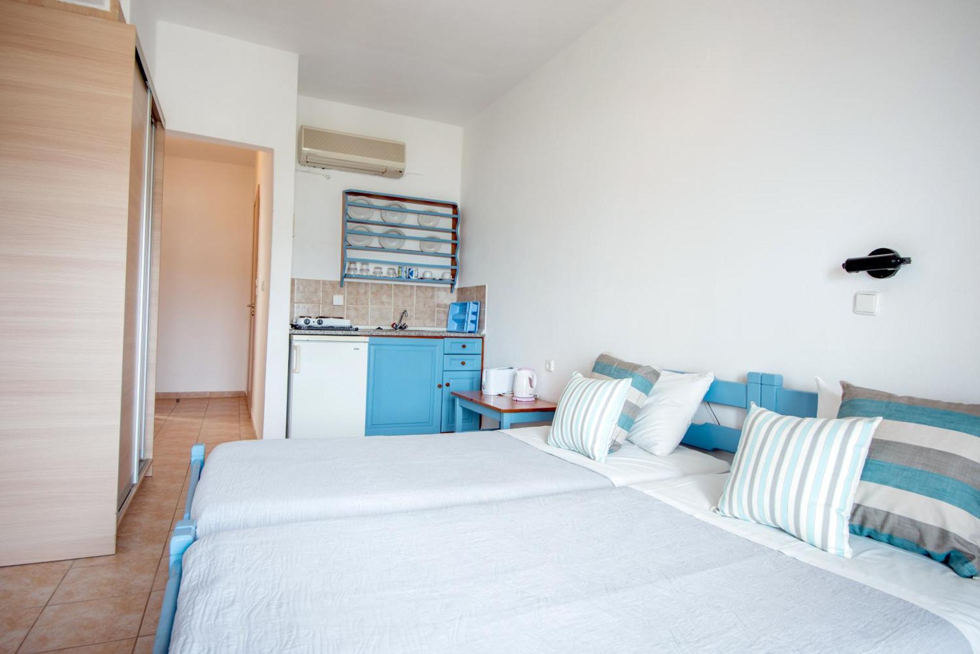 إيلوندا Corali Studios & Portobello Apartments المظهر الخارجي الصورة