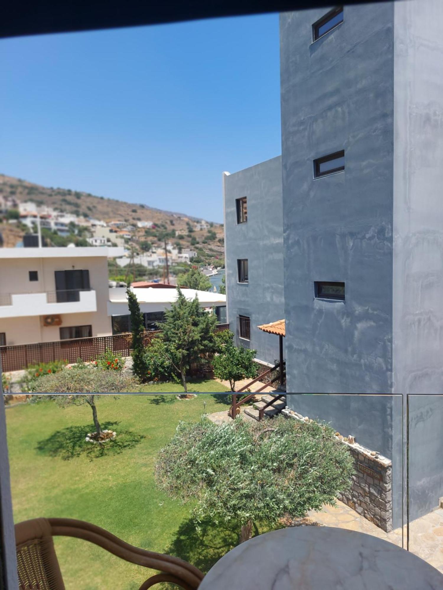 إيلوندا Corali Studios & Portobello Apartments المظهر الخارجي الصورة