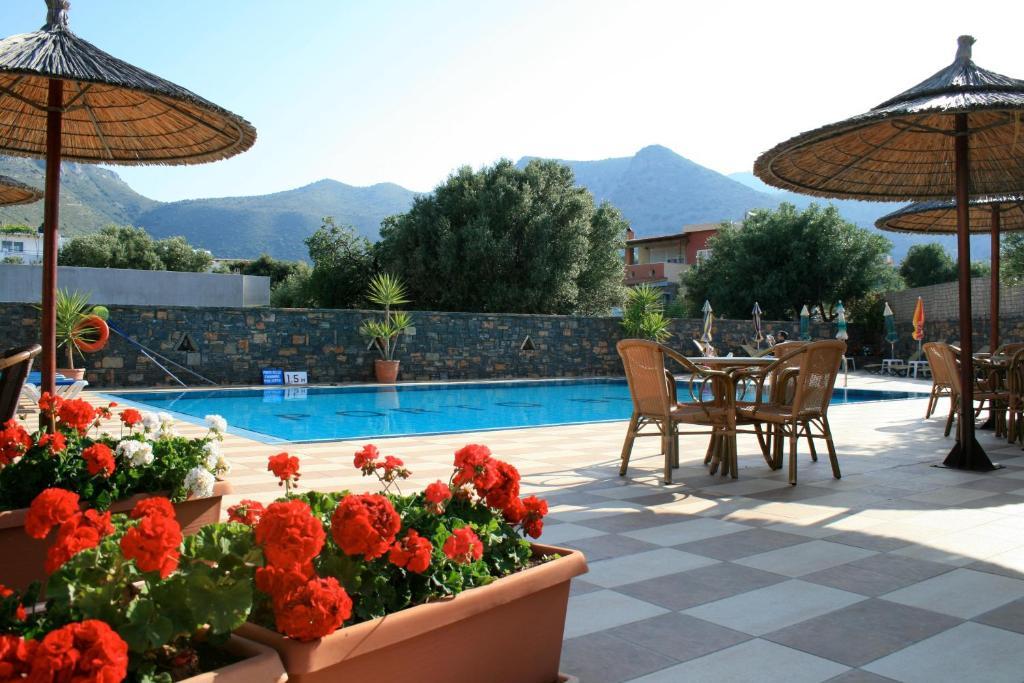 إيلوندا Corali Studios & Portobello Apartments المظهر الخارجي الصورة