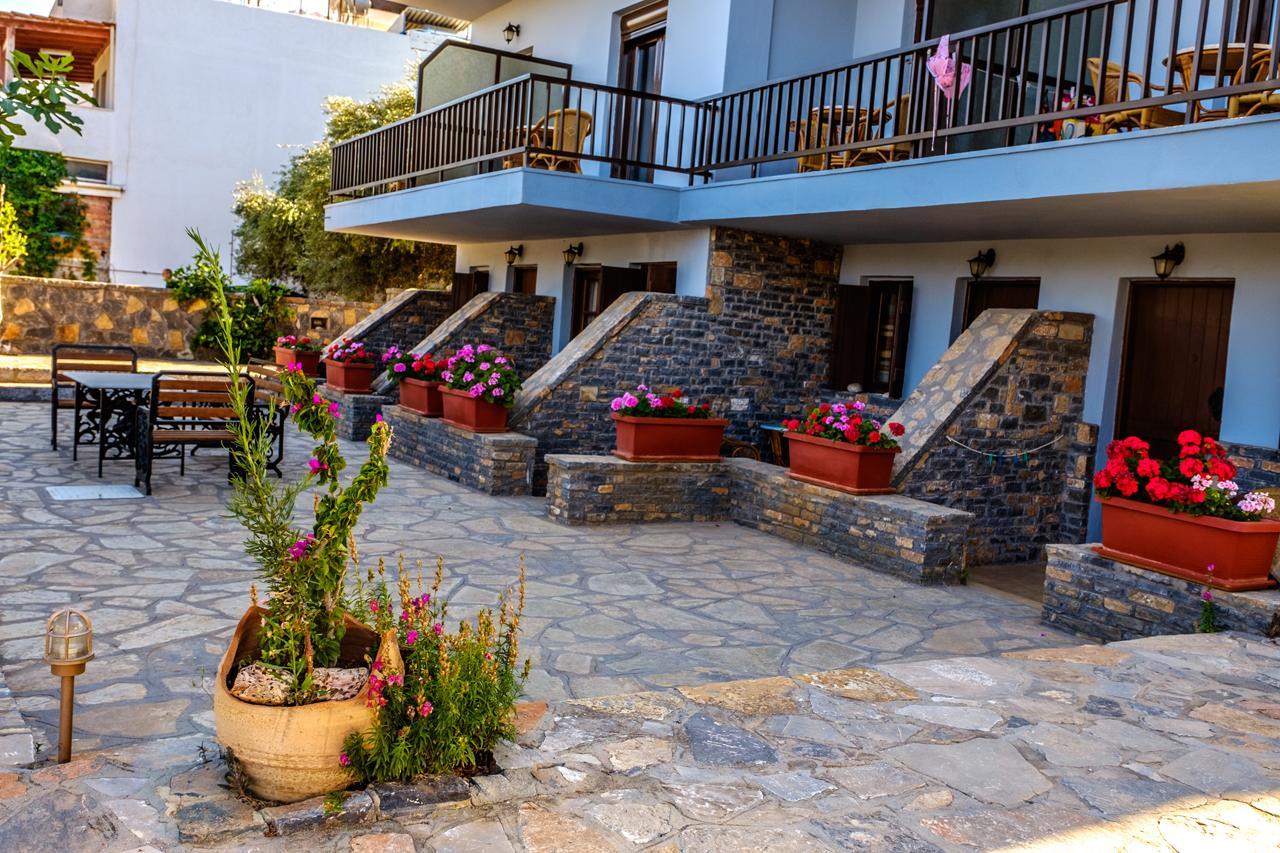 إيلوندا Corali Studios & Portobello Apartments المظهر الخارجي الصورة