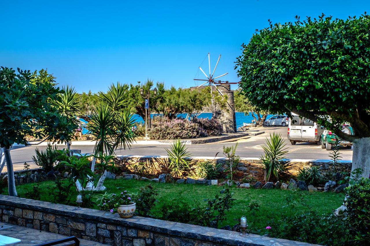 إيلوندا Corali Studios & Portobello Apartments المظهر الخارجي الصورة
